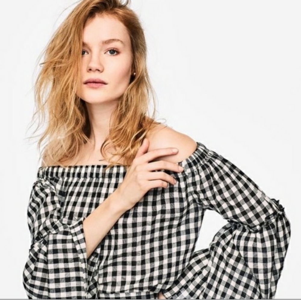 Who What Wear | Gingham Off -Shoulder Top Black & White Blouse Womens Size Small